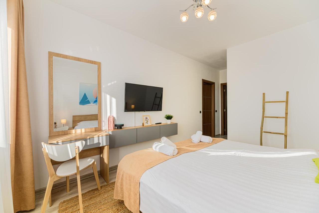 The Mountain Nest Apartment Brasov Exterior photo